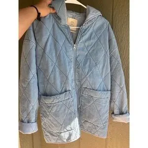 Urban Outfitters Jacket S-P Light Wash Blue Diamond Quilted Hooded